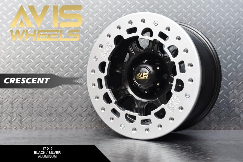 AVIS WHEELS CRESCENT BLACK SILVER RING